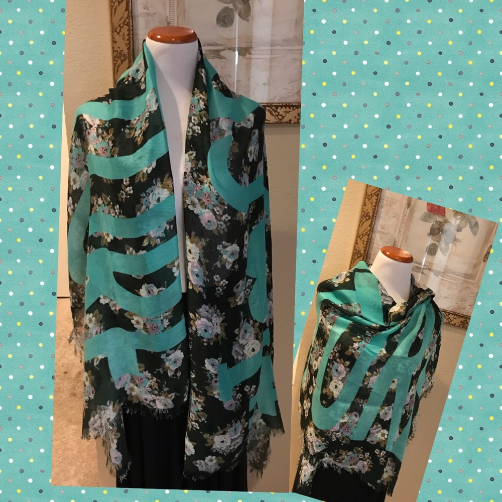 Juicy Couture #I💖Couture Shawl Wrap